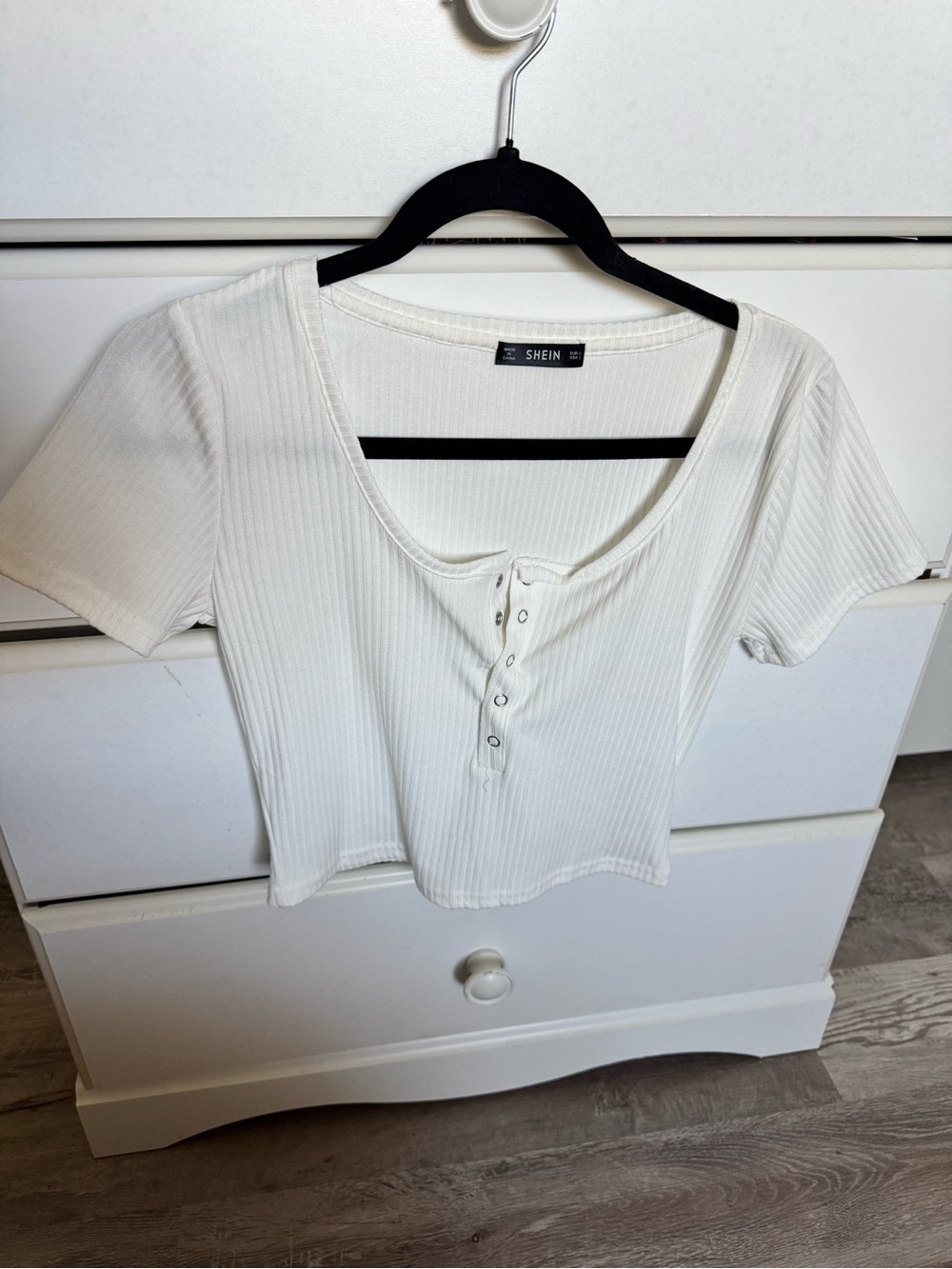 SHEIN Cream Ribbed Henley Scoop Neck Crop Top